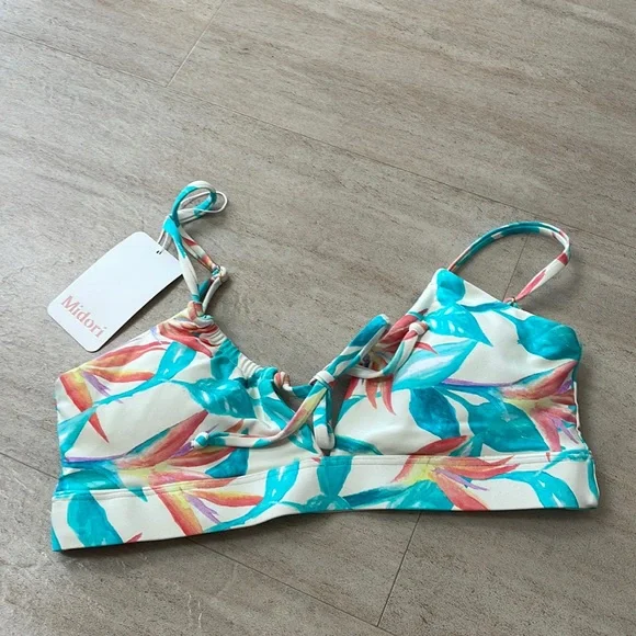 Alaula Lena Top - Picture 1 of 4